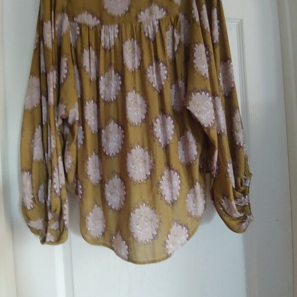 Free People Cowling Around Goldenrod Combo Flowy Boho Oversize Top M - Picture 11 of 14